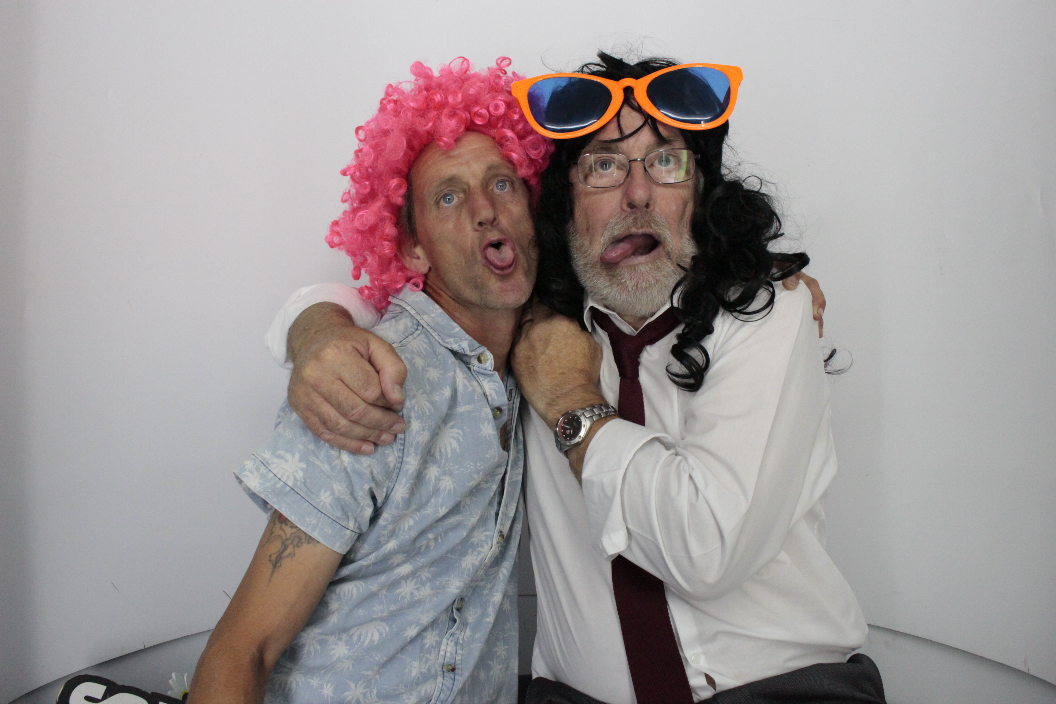 Richard & Karen's Wedding Reception | View more photos from the event at gallery.myphotoboothexperience.co.uk/u/MyPhotoBoothExperienceLtd/Richard-Karens-Wedding-Reception